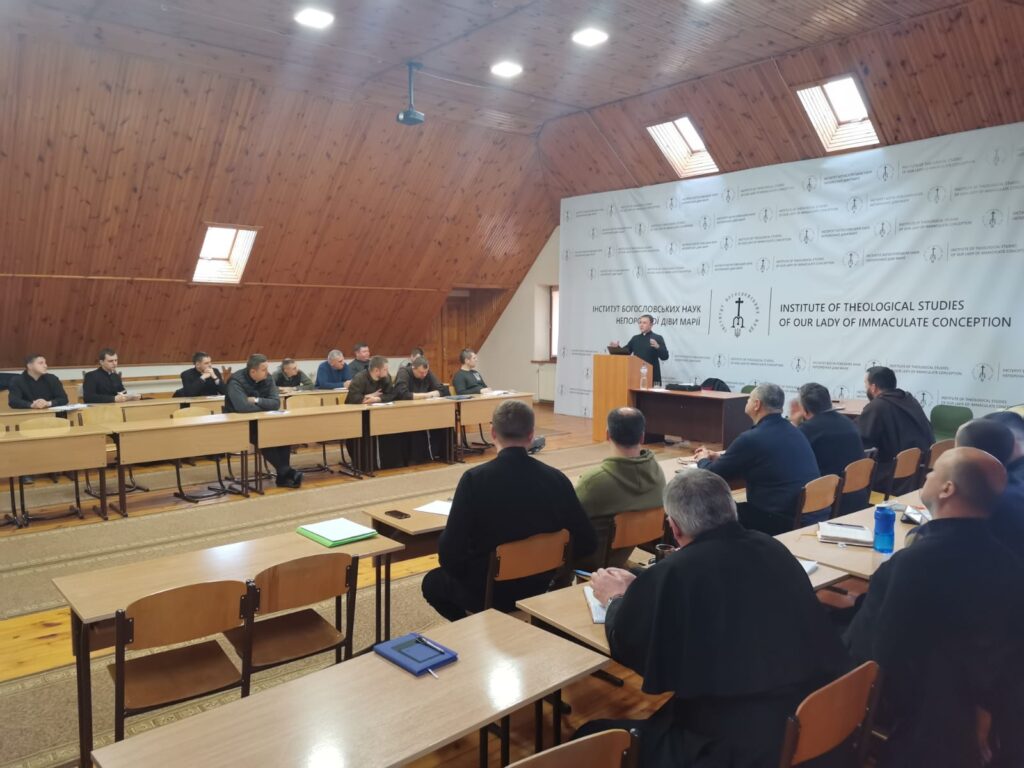 У Городку завершився черговий модуль Школи капеланського служіння 31 У Городку завершився черговий модуль Школи капеланського служіння