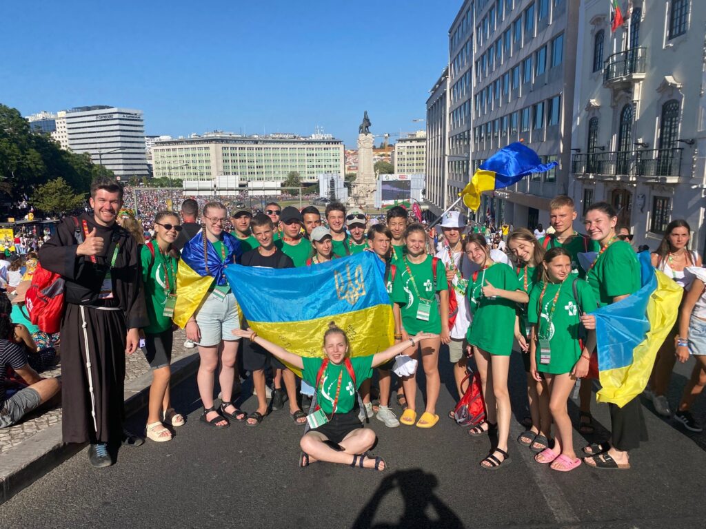 Єпископ Язловецький: солідарність з українцями на СДМ зворушує до сліз